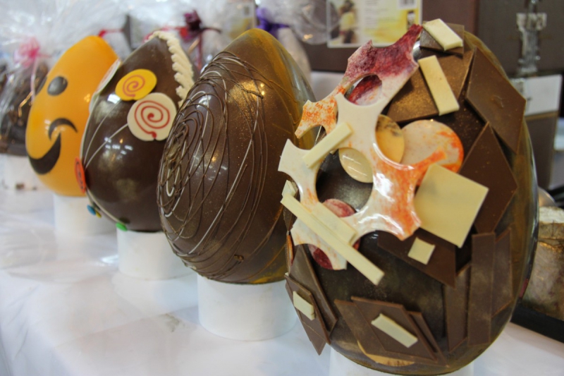 boulangerie-CUERS-min_chocolate_factory_eggs_easter-897028